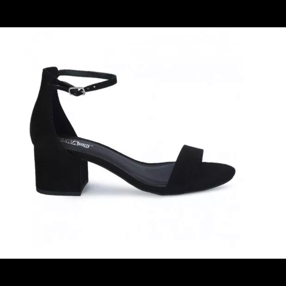 Brash heels from Payless - Picture 5 of 6